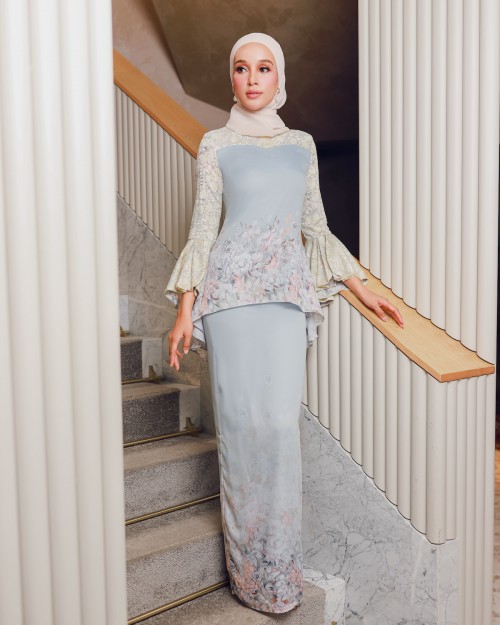 FIORILA KURUNG - PEARLY GREY FIORILA KURUNG - PEARLY GREY